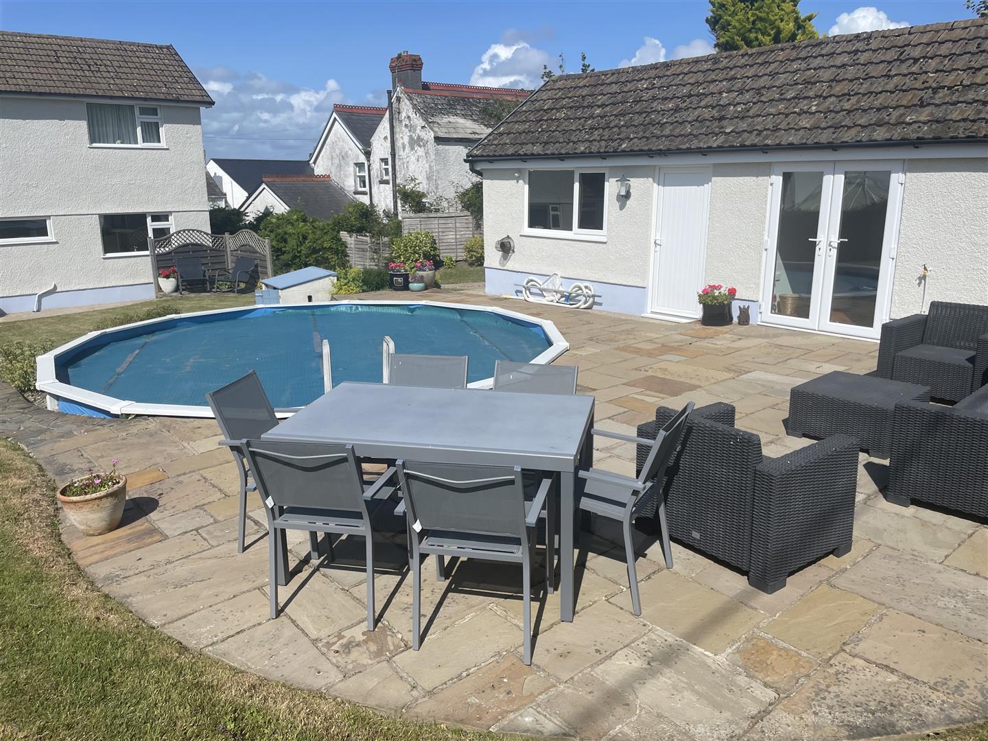 Llanmadoc, Gower, Swansea, SA3 1DE